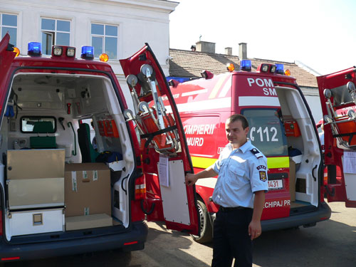 FOTO: Ambulante pentru serviciul SMURD Maramures